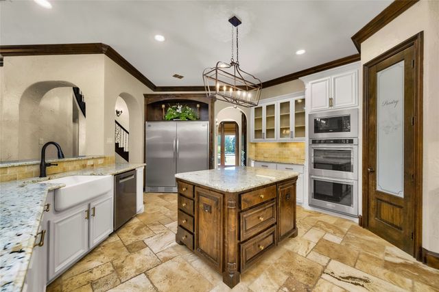 1739 Bison Meadow Lane, Heath, TX 75032