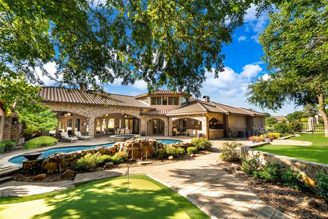 1739 Bison Meadow Lane, Heath, TX 75032