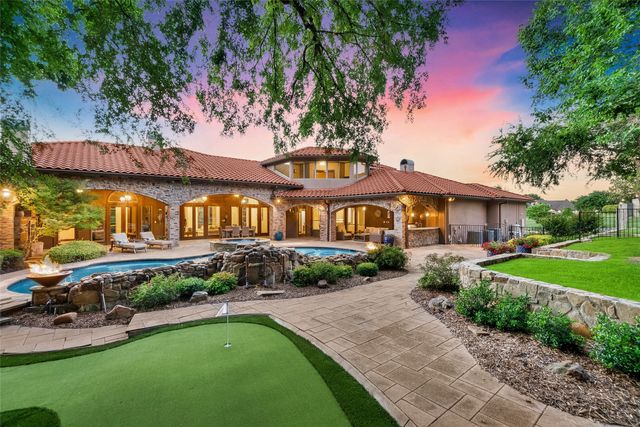 1739 Bison Meadow Lane, Heath, TX 75032