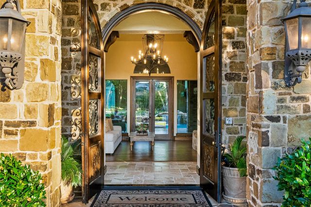 1739 Bison Meadow Lane, Heath, TX 75032