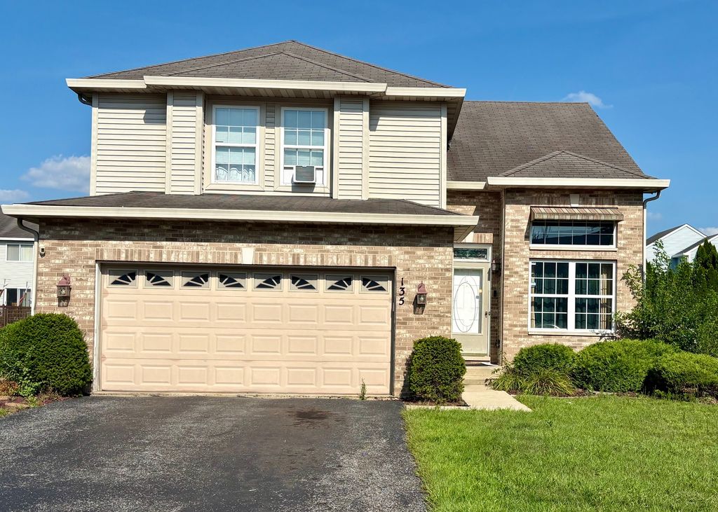 135 Treehouse Road, Matteson, IL 60443