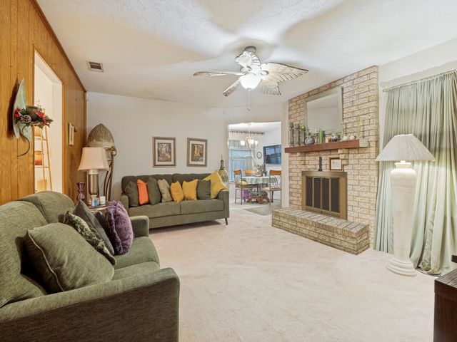 7133 Bayberry Lane, Dallas, TX 75249