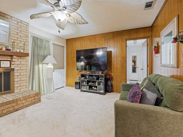 7133 Bayberry Lane, Dallas, TX 75249