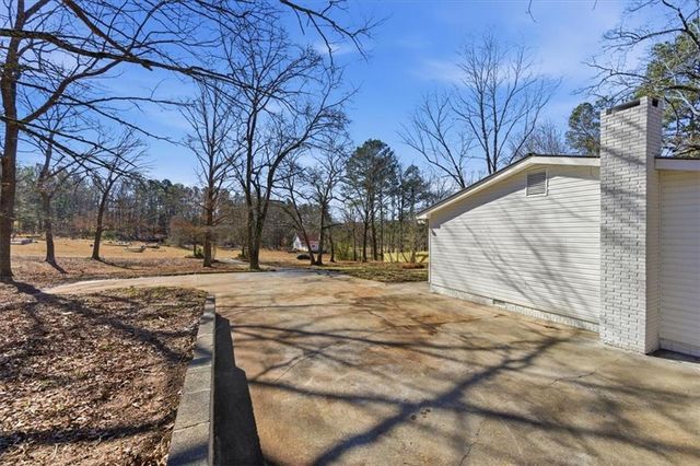 2677 Old Rome Dalton NW Road, Calhoun, GA 30701