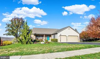 657 CAMPBELL RD, York, PA 17402