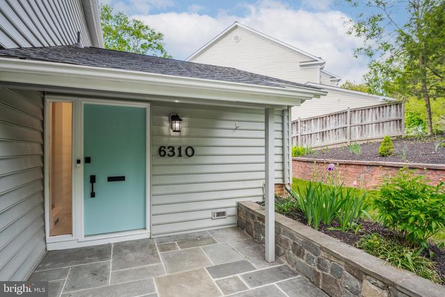 6310 E HALBERT RD, Bethesda, MD 20817