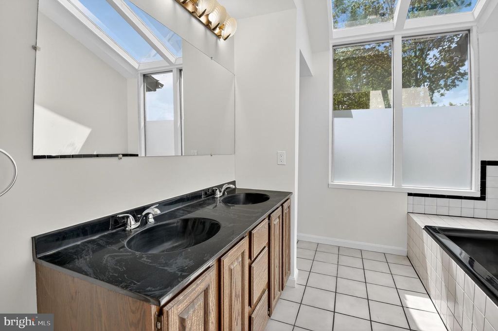 Image 16 of property listing at 6310 E HALBERT RD, Bethesda, MD 20817