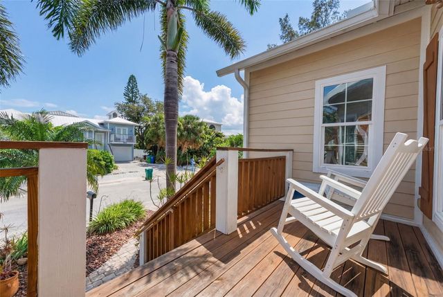 412 73RD STREET, Holmes Beach, FL 34217