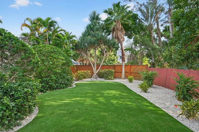 412 73RD STREET, Holmes Beach, FL 34217