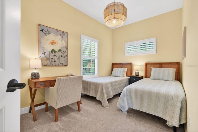 412 73RD STREET, Holmes Beach, FL 34217