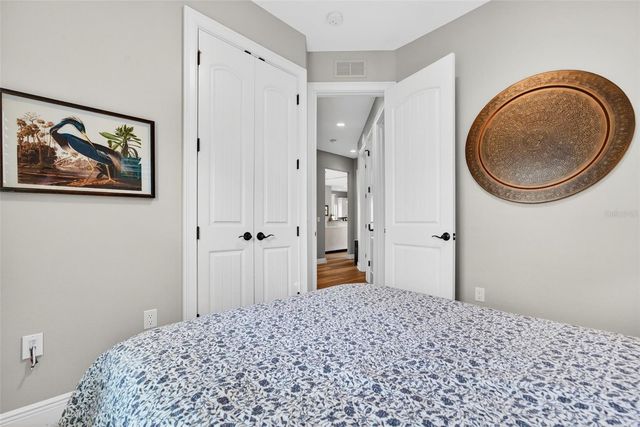 412 73RD STREET, Holmes Beach, FL 34217