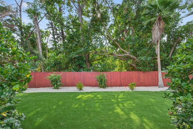 412 73RD STREET, Holmes Beach, FL 34217