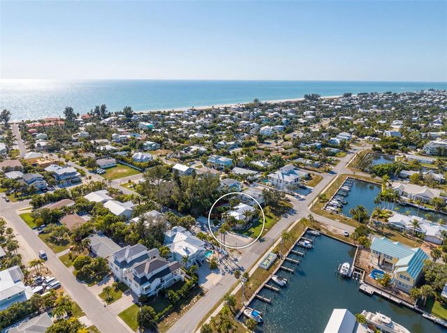 412 73RD STREET, Holmes Beach, FL 34217