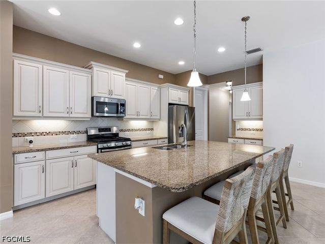 13586 Starwood LN, Fort Myers, FL 33912