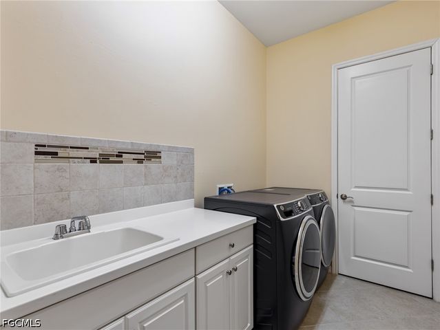 13586 Starwood LN, Fort Myers, FL 33912