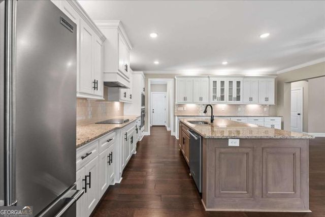 2670 Blazing Star Court, Statham, GA 30666
