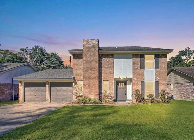 8226 Autumn Willow Drive, Tomball, TX 77375