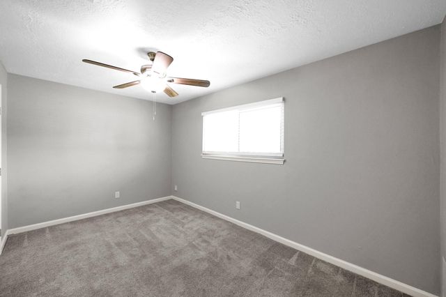 8226 Autumn Willow Drive, Tomball, TX 77375
