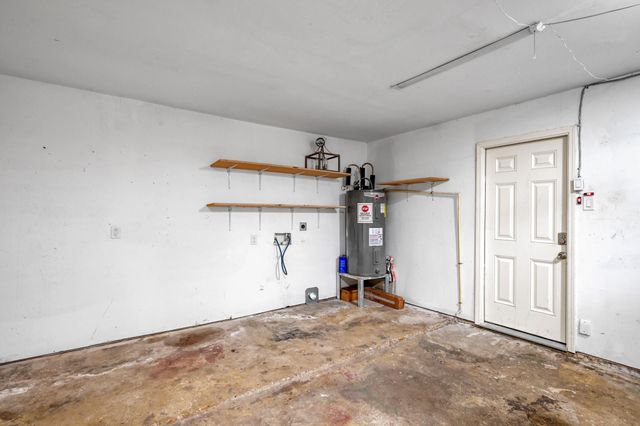 8226 Autumn Willow Drive, Tomball, TX 77375