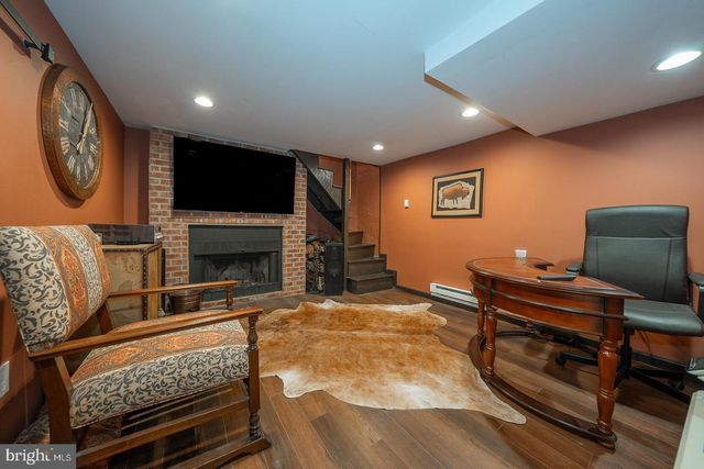 602 MONTGOMERY SCHOOL LN, Wynnewood, PA 19096
