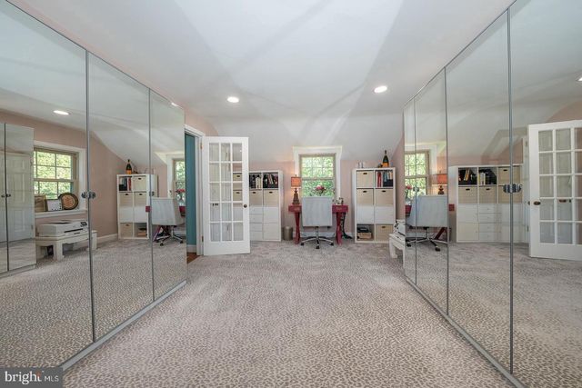 602 MONTGOMERY SCHOOL LN, Wynnewood, PA 19096