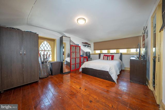 602 MONTGOMERY SCHOOL LN, Wynnewood, PA 19096