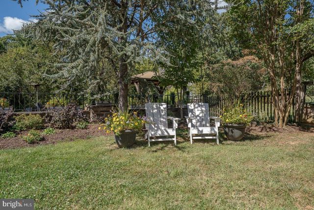 602 MONTGOMERY SCHOOL LN, Wynnewood, PA 19096