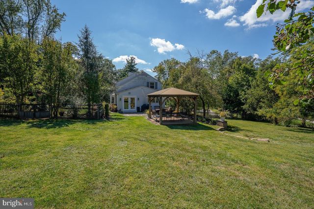 602 MONTGOMERY SCHOOL LN, Wynnewood, PA 19096