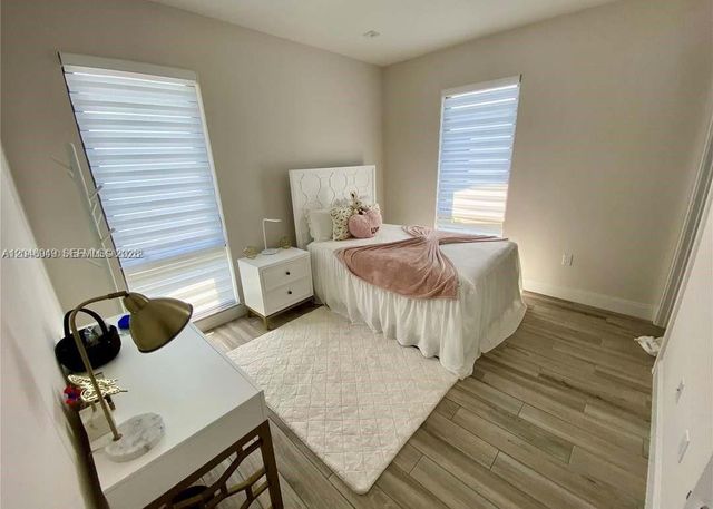 8256 NW 48th ter, Doral, FL 33166