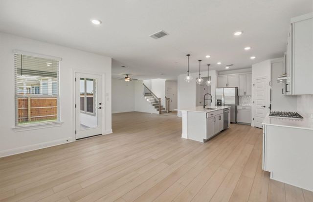 113 Singing Dove WAY, Liberty Hill, TX 78642