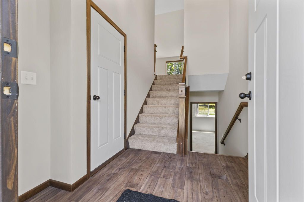 520 Lois Lane, Lino Lakes, MN 55014 — photo 4