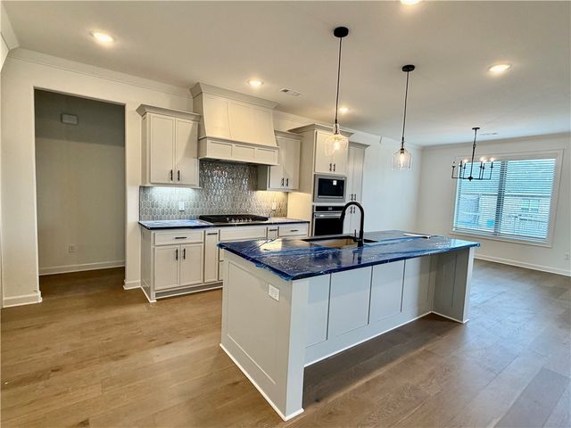 1510 Lookout Lane, Cave Springs, AR 72718