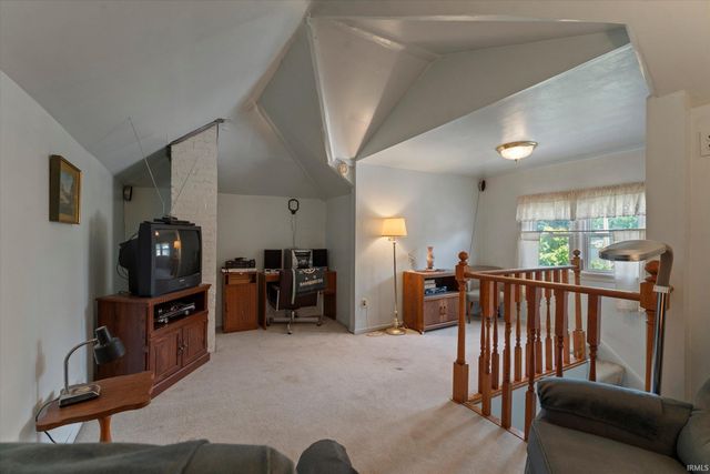 3317 Mishawaka Avenue, South Bend, IN 46615