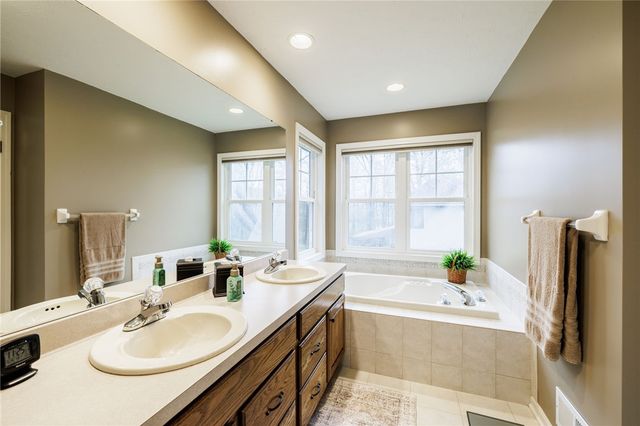 74 Brookline Lane, Greece, NY 14616