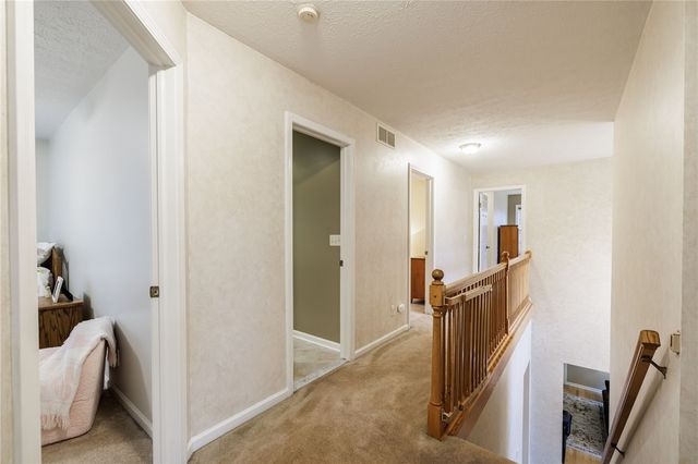 74 Brookline Lane, Greece, NY 14616