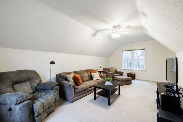 74 Brookline Lane, Greece, NY 14616