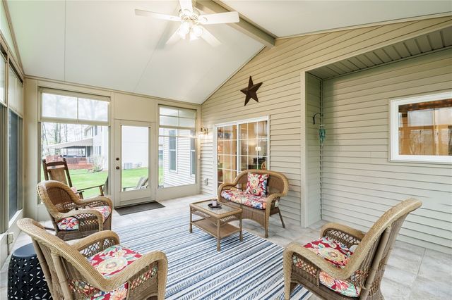 74 Brookline Lane, Greece, NY 14616