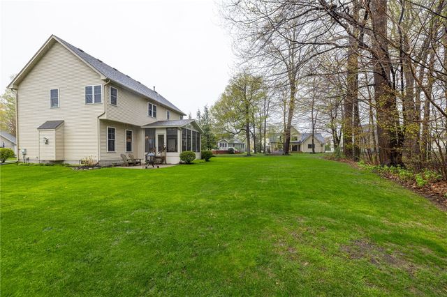 74 Brookline Lane, Greece, NY 14616