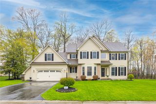 74 Brookline Lane, Greece, NY 14616