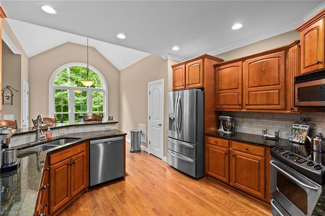 882 Horneytown Road, High Point, NC 27265