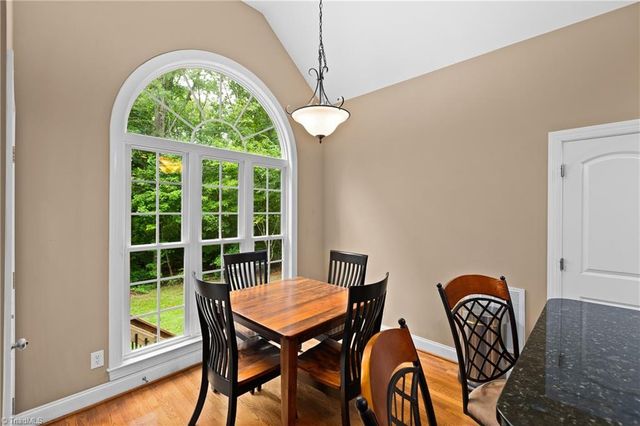 882 Horneytown Road, High Point, NC 27265