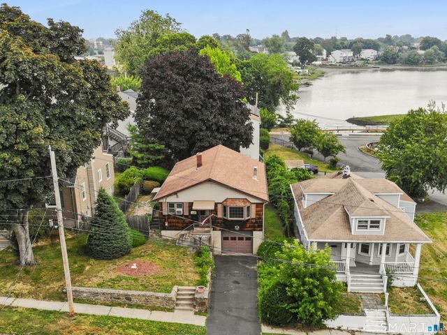 81 Shoreham Terrace, Fairfield, CT 06824
