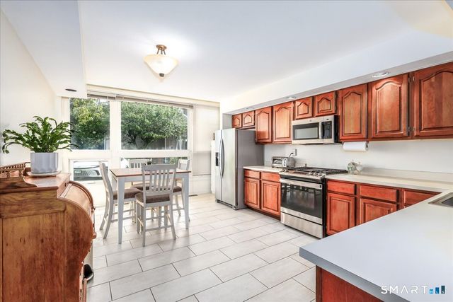 168 Turtle Bay Drive 168, Branford, CT 06405