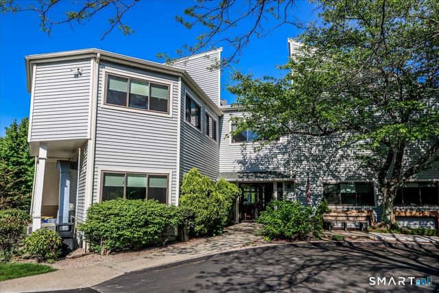 168 Turtle Bay Drive 168, Branford, CT 06405