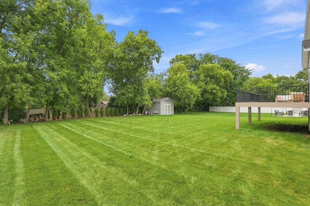 3815 Dallas Lane N, Plymouth, MN 55447