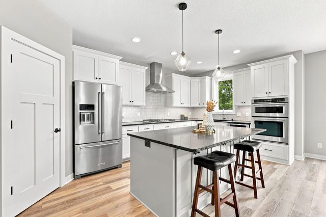 3815 Dallas Lane N, Plymouth, MN 55447