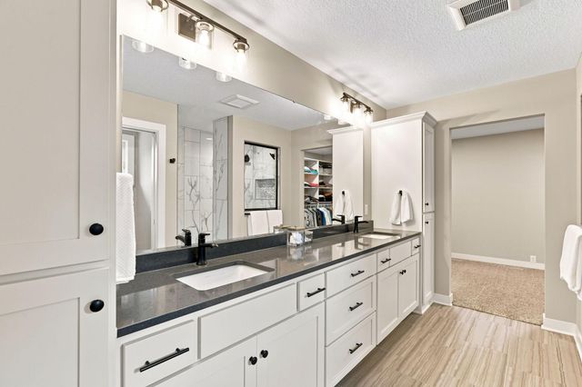 3815 Dallas Lane N, Plymouth, MN 55447