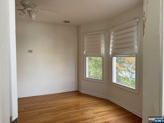 143 W 2nd Street 2, Clifton, NJ 07011