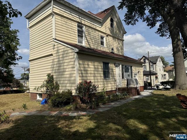 143 W 2nd Street 2, Clifton, NJ 07011