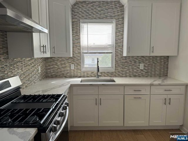 143 W 2nd Street 2, Clifton, NJ 07011